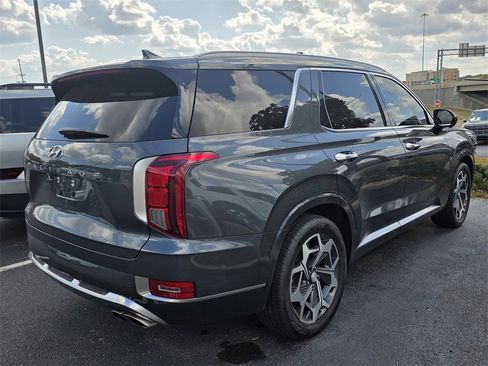 Used 2022 Hyundai Palisade Calligraphy image 6