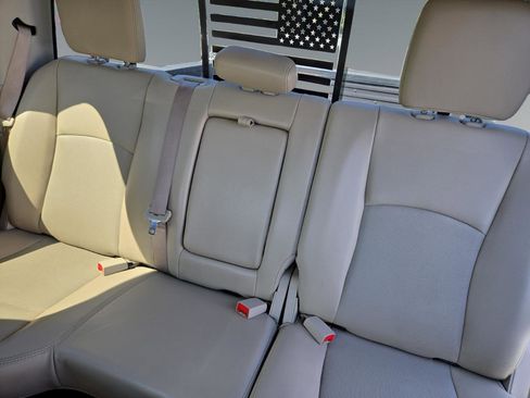 Used 2013 RAM 1500 Laramie w/ Convenience Group image 20