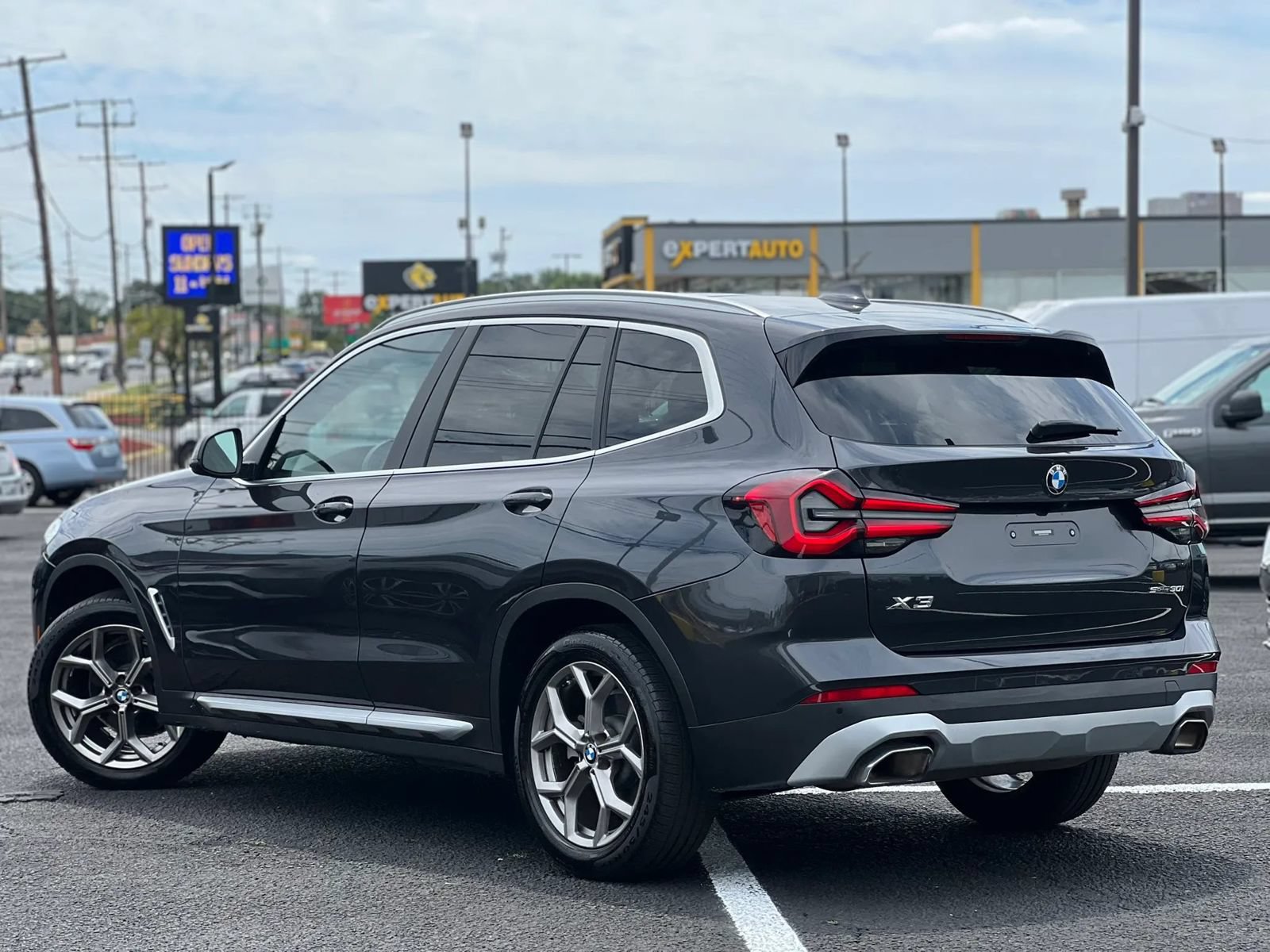Used 2022 BMW X3 sDrive30i w/ Convenience Package w/ZPA RWD image 3