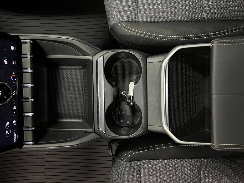 New 2027 GMC Terrain Elevation FWD image 21