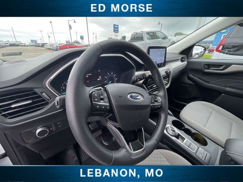 Certified 2022 Ford Escape SE w/ Convenience Package FWD image 10