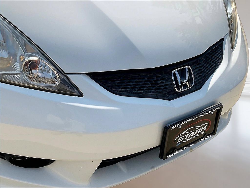 Used 2009 Honda Fit Sport image 29