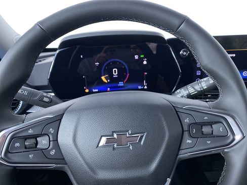 New 2025 Chevrolet Trax ACTIV w/ Driver Confidence Package image 3