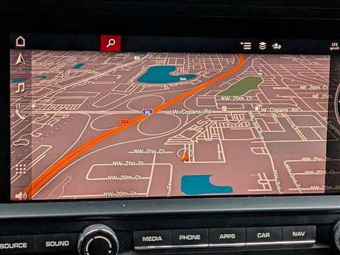 Used 2021 Porsche Macan image 12