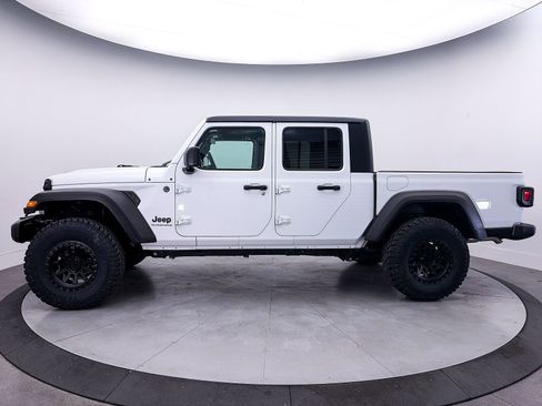 Used 2025 Jeep Gladiator Sport AWD/4WD image 35
