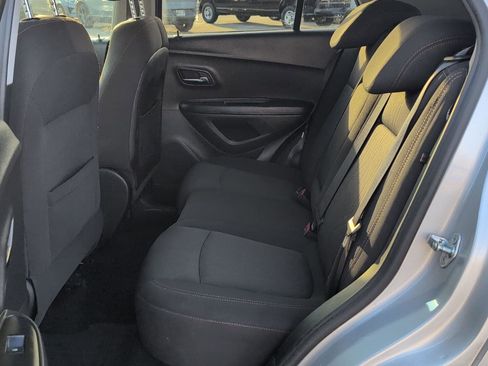 Used 2019 Chevrolet Trax LT image 13