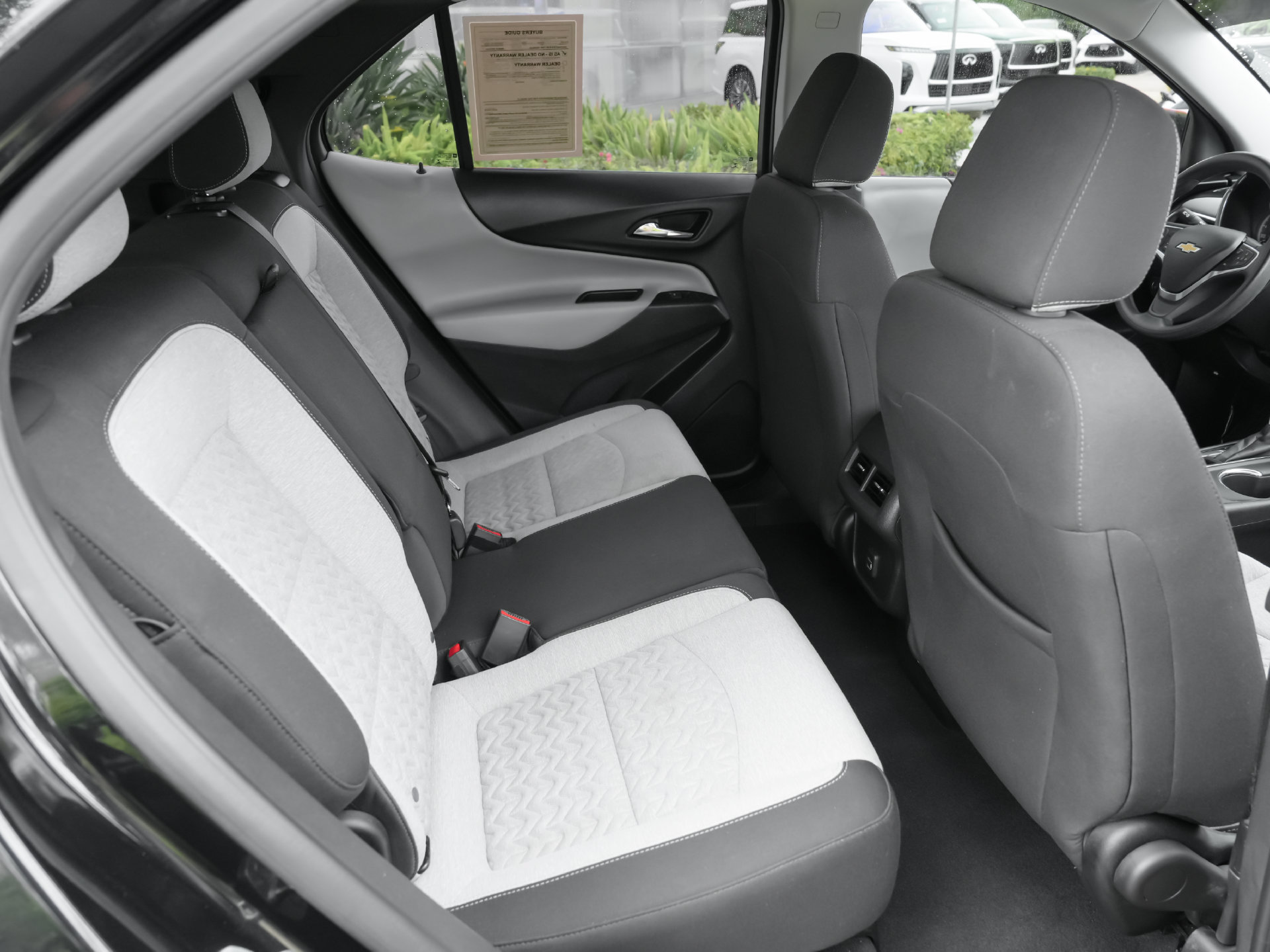 Used 2023 Chevrolet Equinox LS FWD image 37