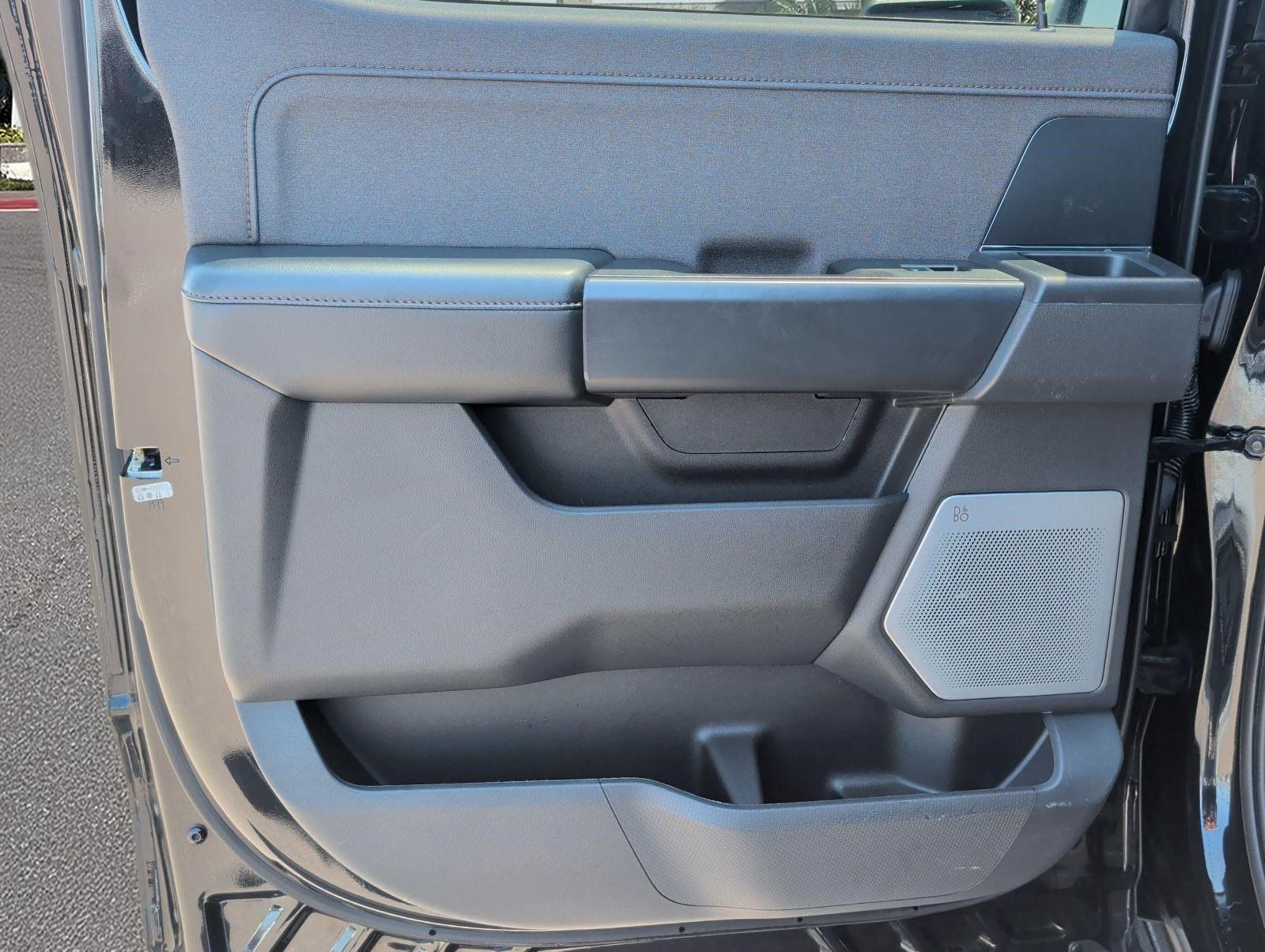 Used 2022 Ford F150 Raptor w/ Raptor 37 Performance Package AWD/4WD image 24