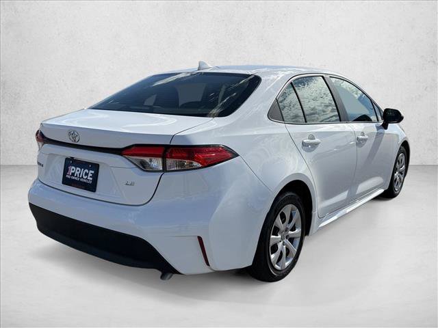 Used 2025 Toyota Corolla LE FWD image 5