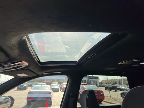 Used 2024 Hyundai Palisade Calligraphy image 25