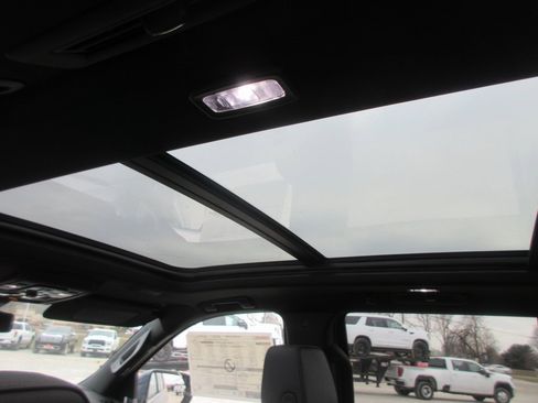 New 2026 GMC Yukon Denali image 16