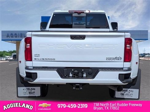 New 2026 Chevrolet Silverado 3500 High Country w/ High Country Premium Package image 43