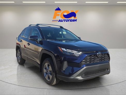 New 2025 Toyota RAV4 XLE image 7
