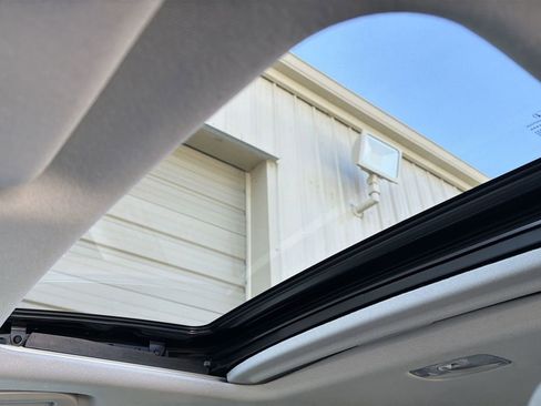 Used 2022 Honda HR-V EX image 18