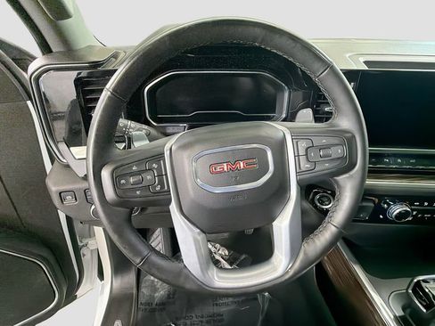 Used 2024 GMC Sierra 1500 Elevation w/ Elevation Premium Package AWD/4WD image 14