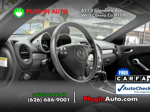 Used 2005 Mercedes-Benz SLK 350 image 7