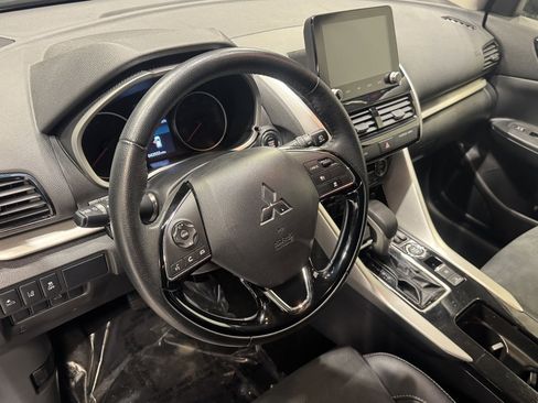 Used 2024 Mitsubishi Eclipse Cross AWD image 16
