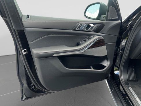 New 2026 BMW X5 xDrive50e w/ Executive Package AWD/4WD image 11