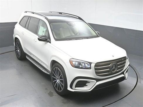 New 2026 Mercedes-Benz GLS 450 4MATIC image 43