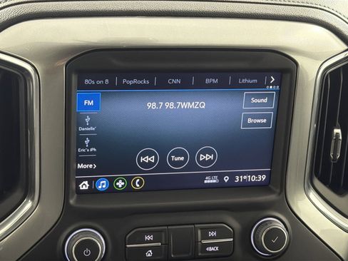 Used 2022 Chevrolet Silverado 1500 LT image 18