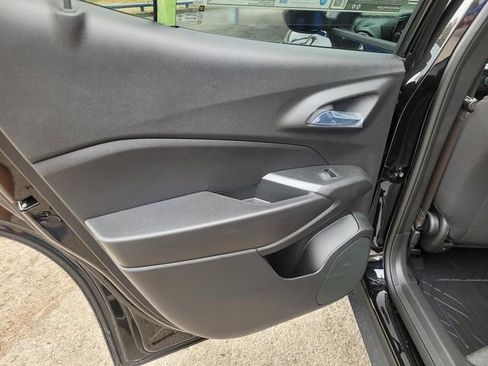 New 2026 Chevrolet Trax RS w/ Driver Confidence Package image 8