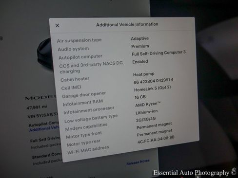 Used 2022 Tesla Model S image 33