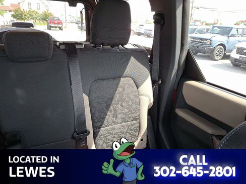 Used 2023 Ford Bronco Wildtrak image 20