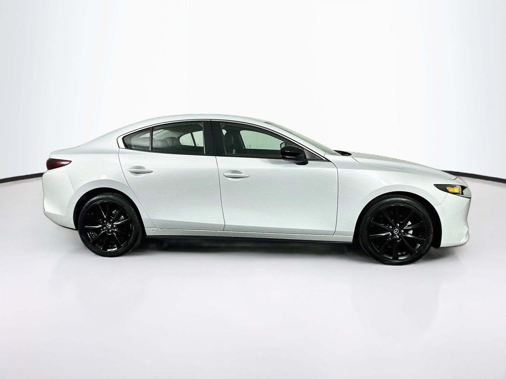 Used 2024 MAZDA MAZDA3 s FWD image 10