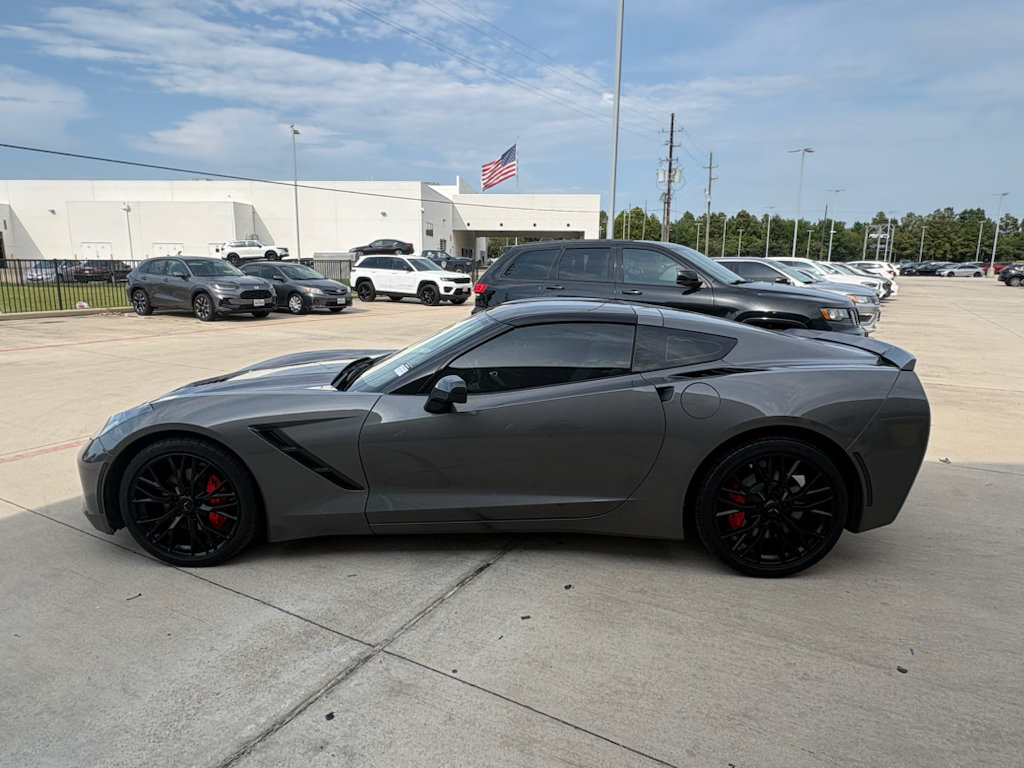 Used 2015 Chevrolet Corvette Stingray Coupe w/ 2LT Preferred Equipment Group RWD image 4