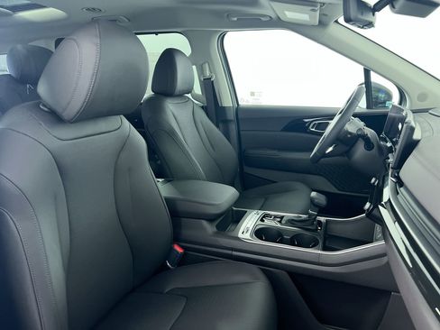 New 2026 Kia Carnival SX Prestige FWD image 31