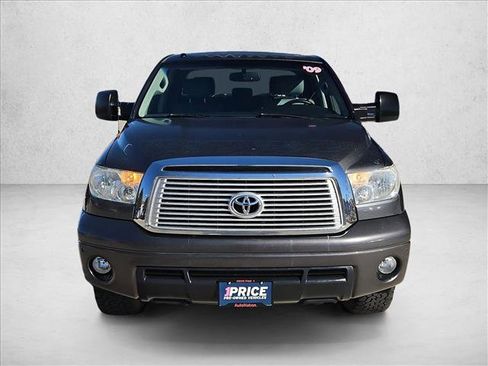 Used 2013 Toyota Tundra Limited image 2