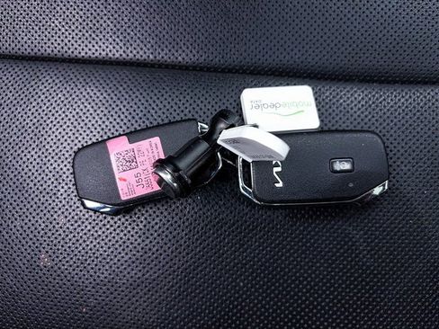 Certified 2023 Kia Stinger GT-Line w/ Sun & Sound Package image 40