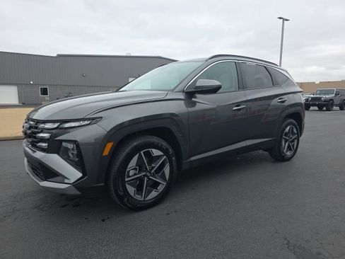 Used 2025 Hyundai Tucson SEL image 3