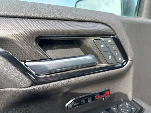 Used 2023 GMC Sierra 1500 AT4 w/ AT4 Premium Package image 26