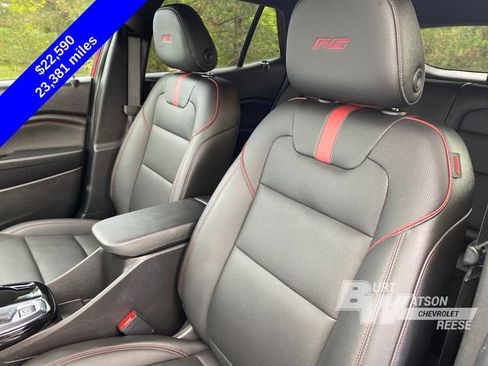 Used 2025 Chevrolet Trax RS w/ Driver Confidence Package FWD image 13