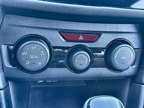 Used 2022 Subaru Impreza 2.0i Sport image 44