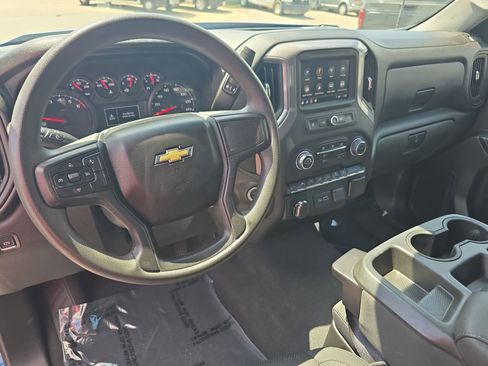 Used 2022 Chevrolet Silverado 1500 Custom RWD image 18