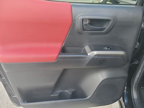 Certified 2022 Toyota Tacoma SR5 w/ Technology Package RWD image 12