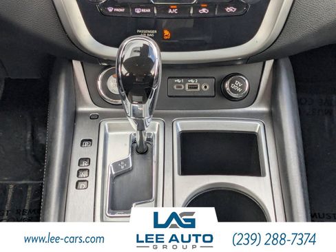 Used 2021 Nissan Murano SV image 16