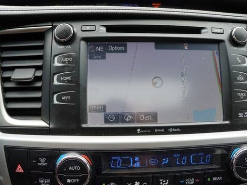 Used 2016 Toyota Highlander XLE AWD/4WD image 8