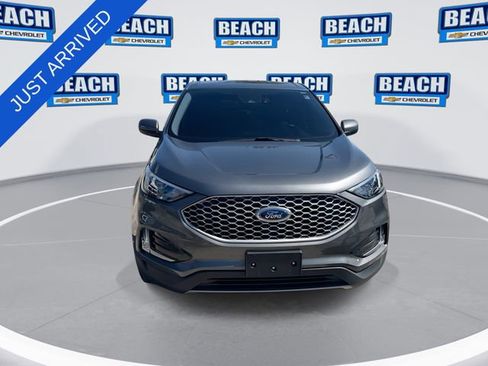 Used 2024 Ford Edge SEL w/ Convenience Package AWD/4WD image 3