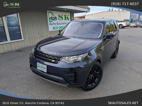 Used 2017 Land Rover Discovery SE AWD/4WD image 4