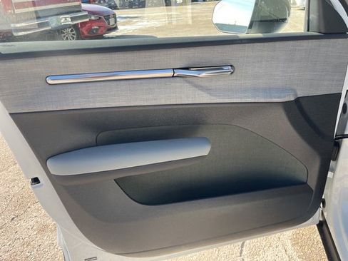 New 2025 Volvo EX30 Ultra w/ Protection Package Premier image 22