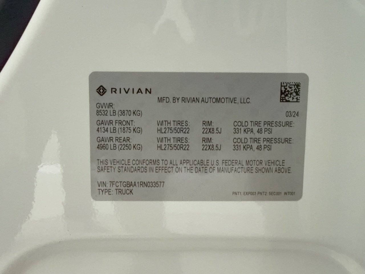 Used 2024 Rivian R1T Adventure Dual AWD/4WD image 32