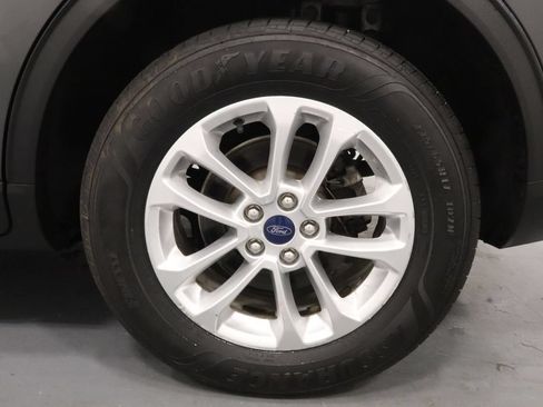 Used 2020 Ford Escape SE FWD image 25