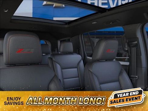 New 2026 Chevrolet Traverse Z71 image 24