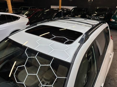 Used 2010 Toyota RAV4 Limited image 8