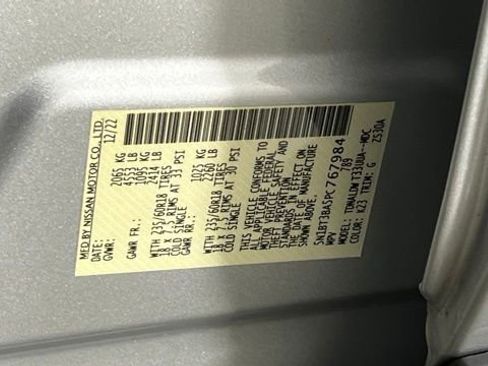 Used 2023 Nissan Rogue SV image 38