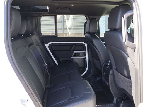 Used 2024 Land Rover Defender 110 S AWD/4WD image 32