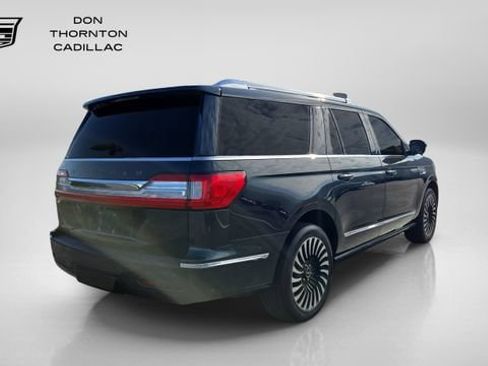 Used 2021 Lincoln Navigator L Black Label w/ Cargo Convenience Package AWD/4WD image 5